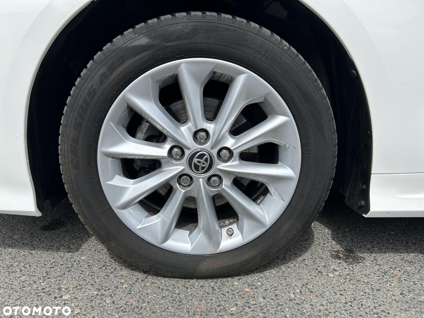 Toyota Corolla - 9