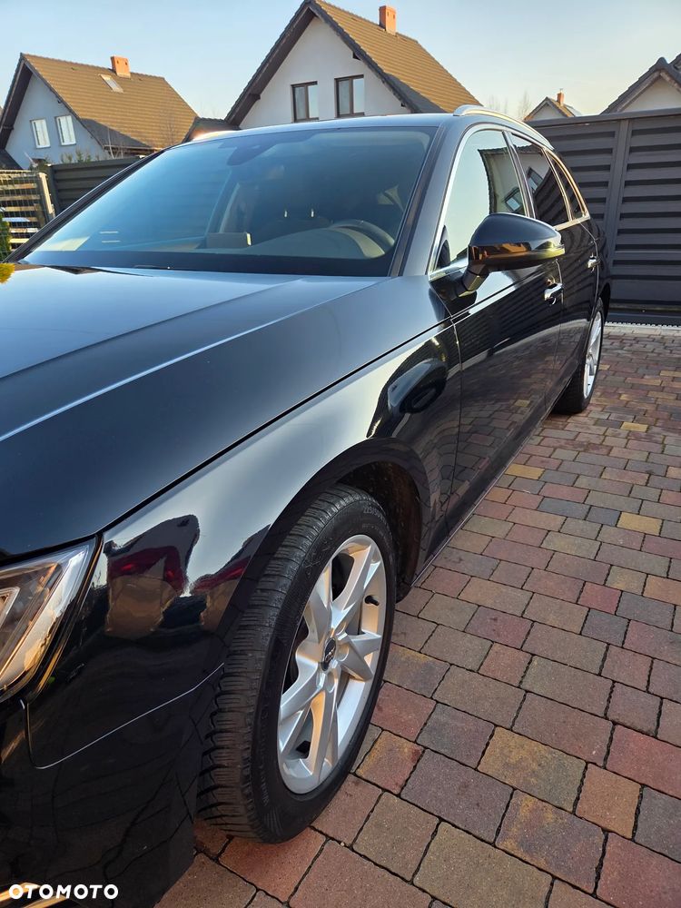 Audi A4 Avant 2.0 TDI Sport S tronic - 11