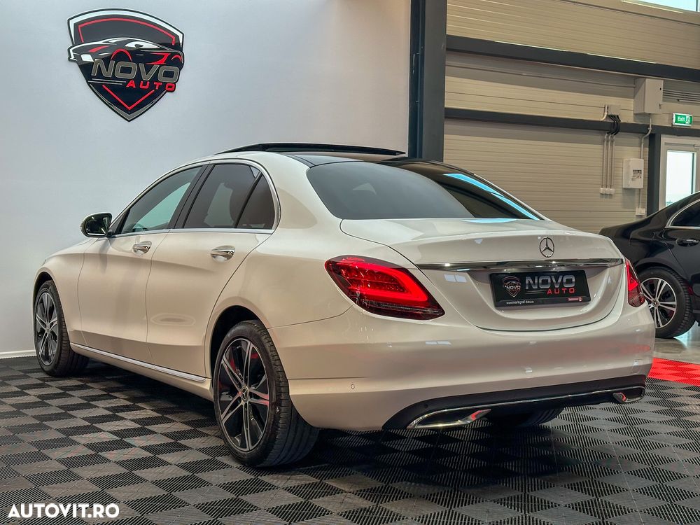 Mercedes-Benz C 300 d 4Matic 9G-TRONIC Avantgarde - 6
