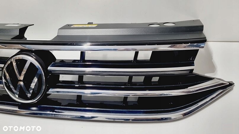 GRILL ATRAPA VW TIGUAN LIFT II LED 5NN 5NN853655D - 5