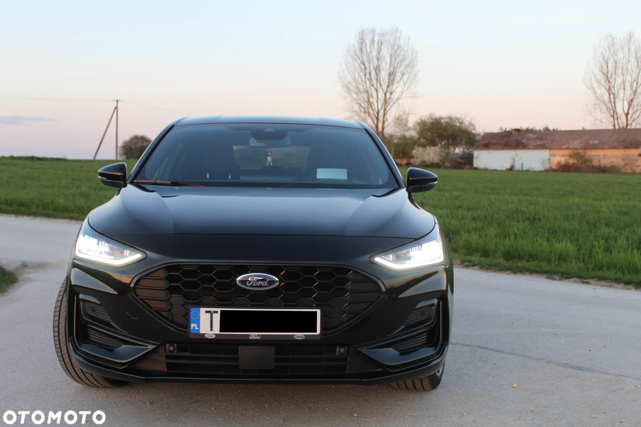 Ford Focus 1.0 EcoBoost Hybrid ST-LINE X - 16