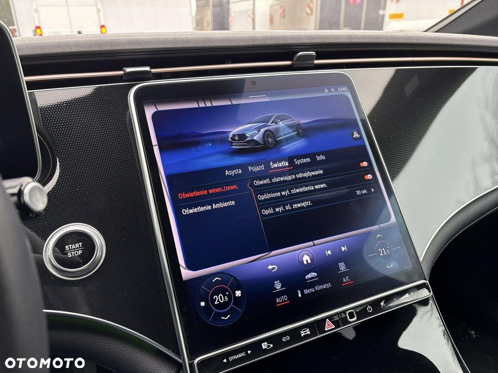 Mercedes-Benz EQE - 24