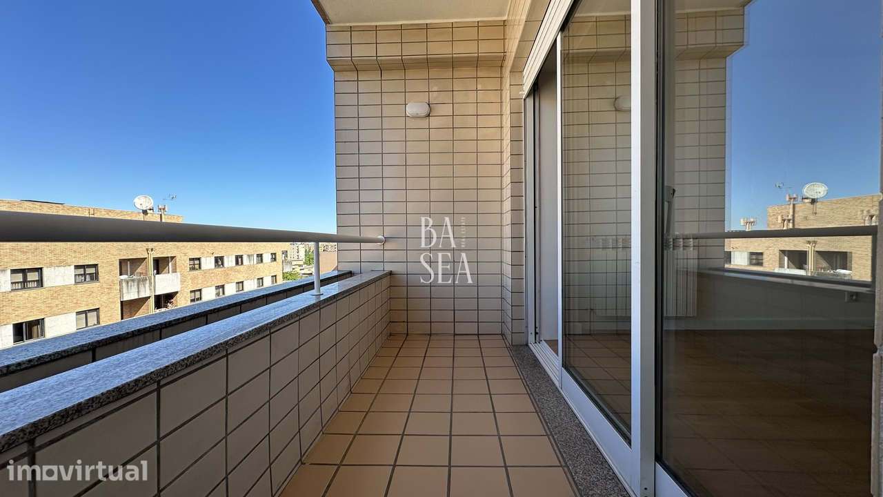 Apartamento T3 totalmente remodelado em Lamaçães Braga - Grande imagem: 5/25