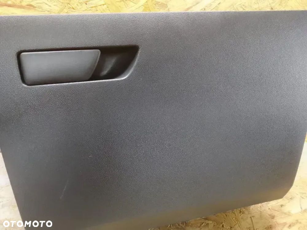 schowek konsoli pasażera seat leon iii 5f1857095 - 2