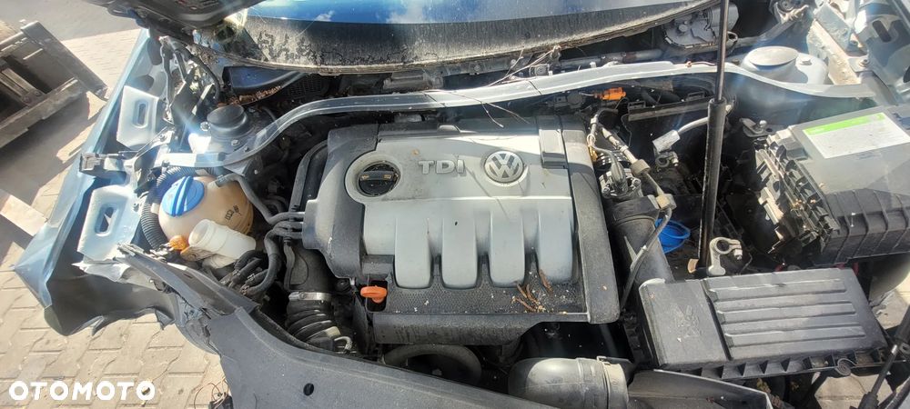Volkswagen Golf V 1,9 BLS na części - 11
