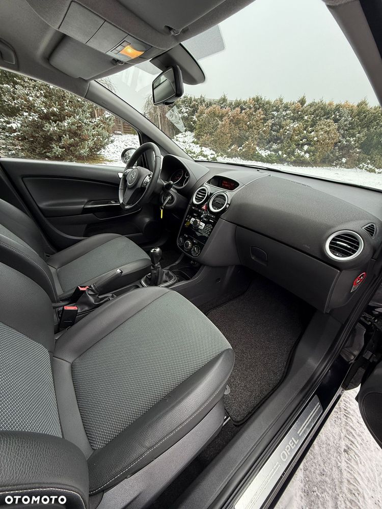Opel Corsa 1.4 16V Innovation - 5
