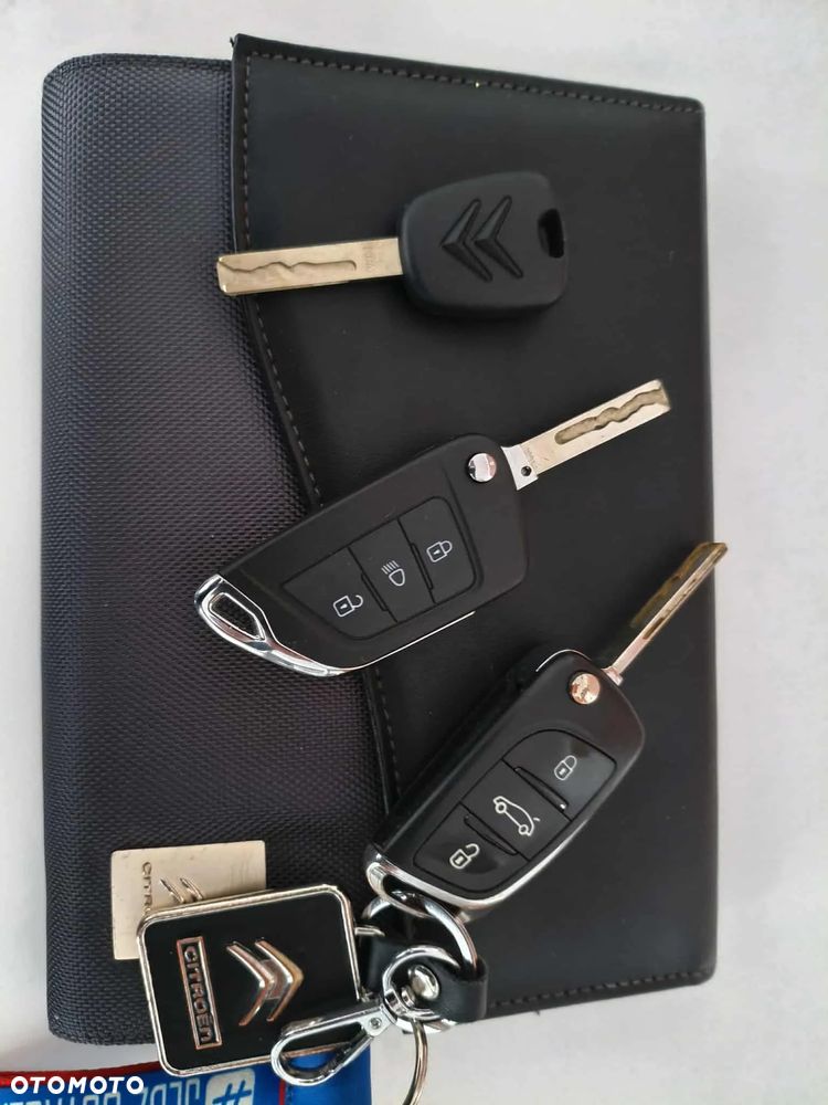 Citroën C5 2.0 HDi Dynamique Equilibre Navi - 15