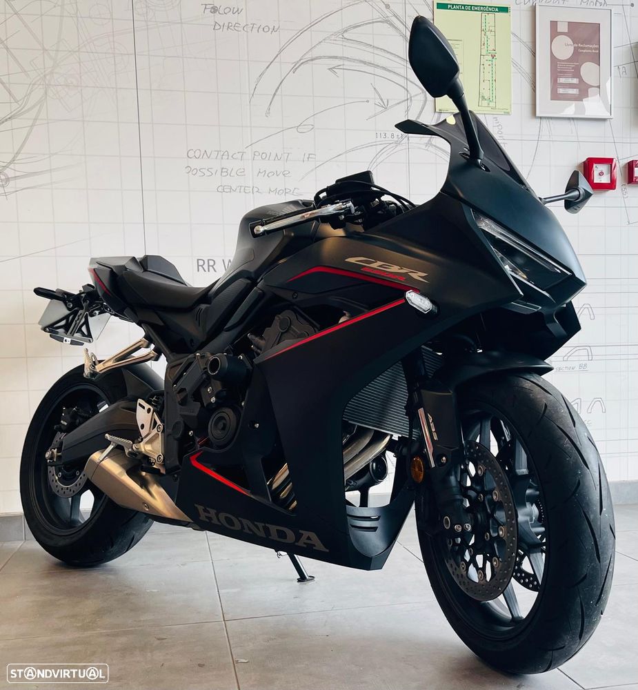 Honda CBR 650R E-CLUTCH - 1