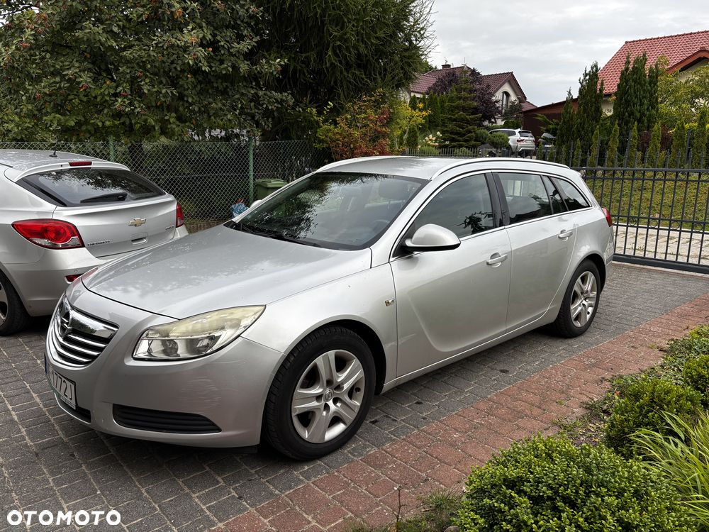 Opel Insignia 1.8 - 4