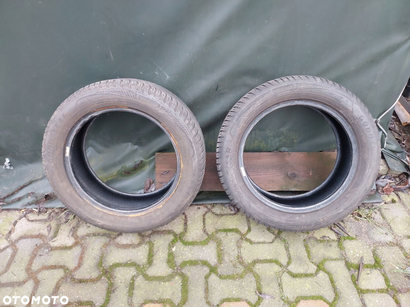 OPONA GOODYEAR VECTOR 4SEASONS 205/55 16" ZIMA 6MM - 3