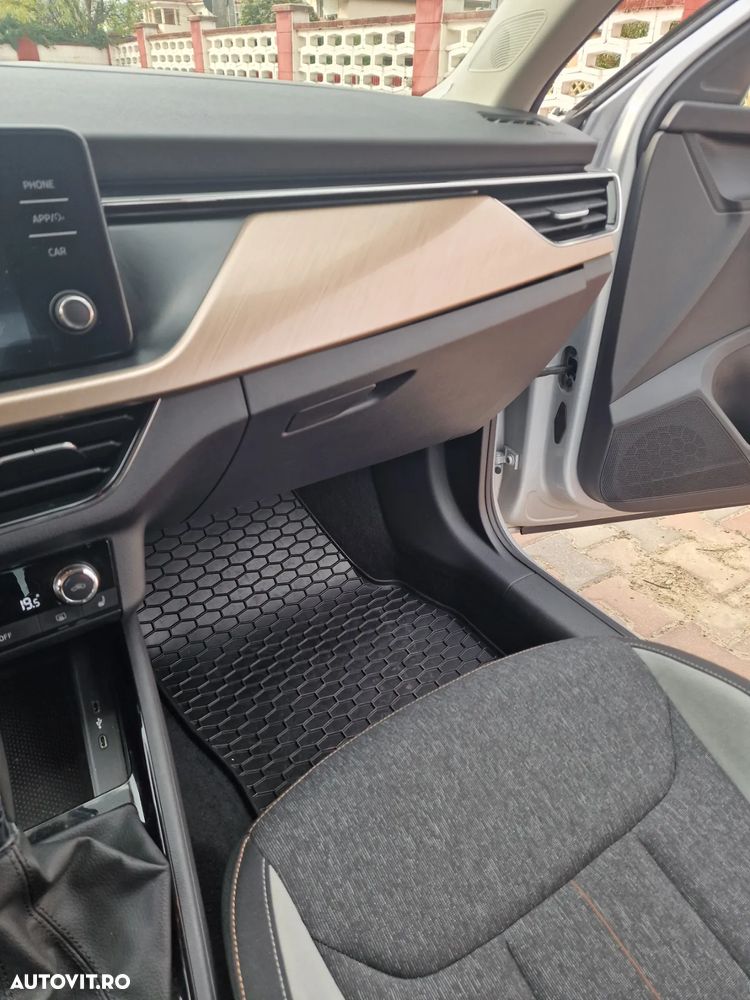 Skoda Kamiq 1.0 TSI DSG Style - 13