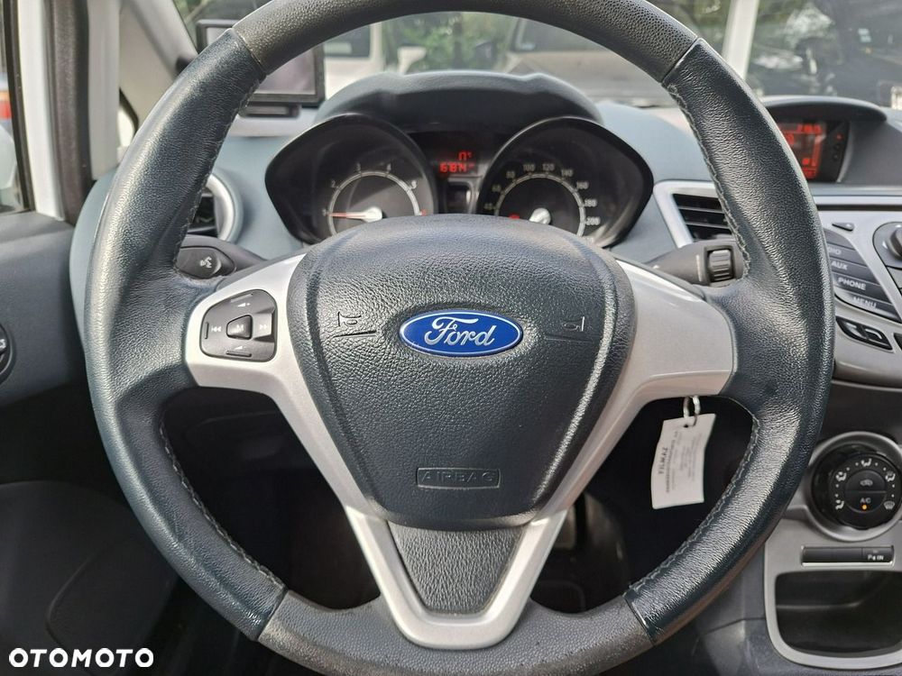 Ford Fiesta 1.25 Trend - 17
