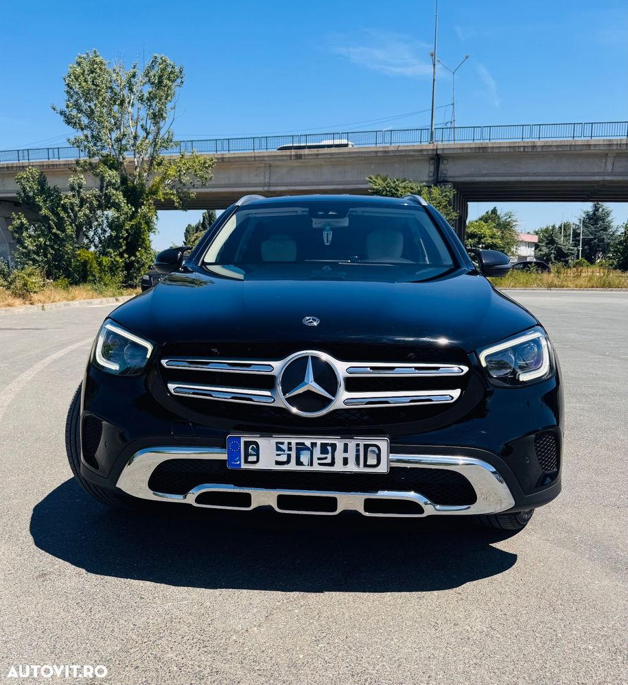MERCEDES-BENZ GLC 2019 — imagine 2