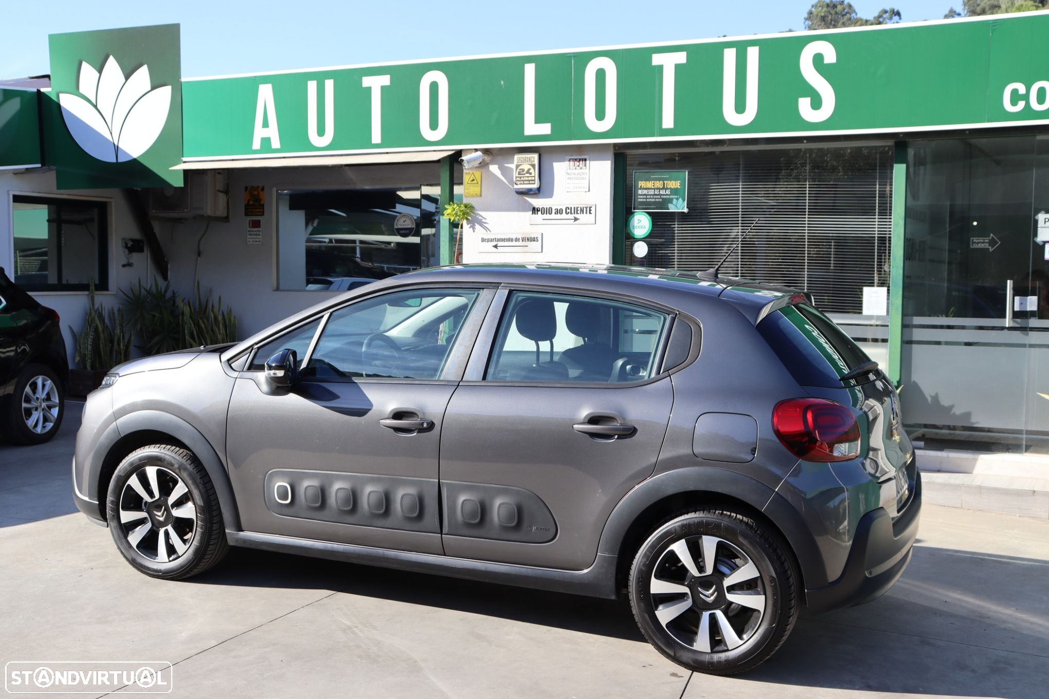 Citroën C3 1.2 PureTech Feel - 4