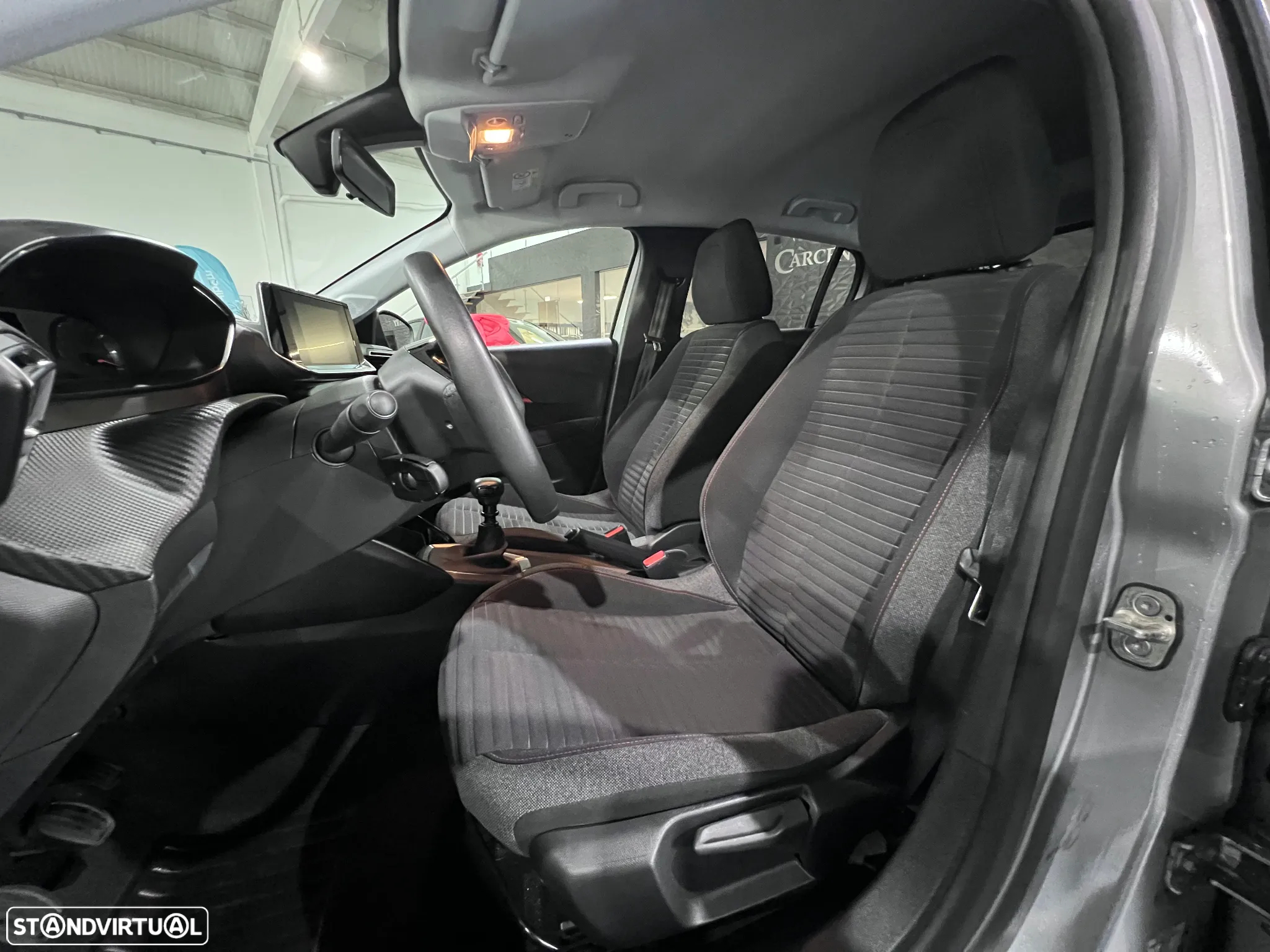 Peugeot 208 1.2 PureTech Active Pack - 8