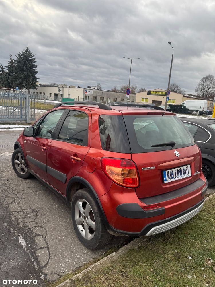 Suzuki SX4 1.6 GS / Premium 4WD - 2
