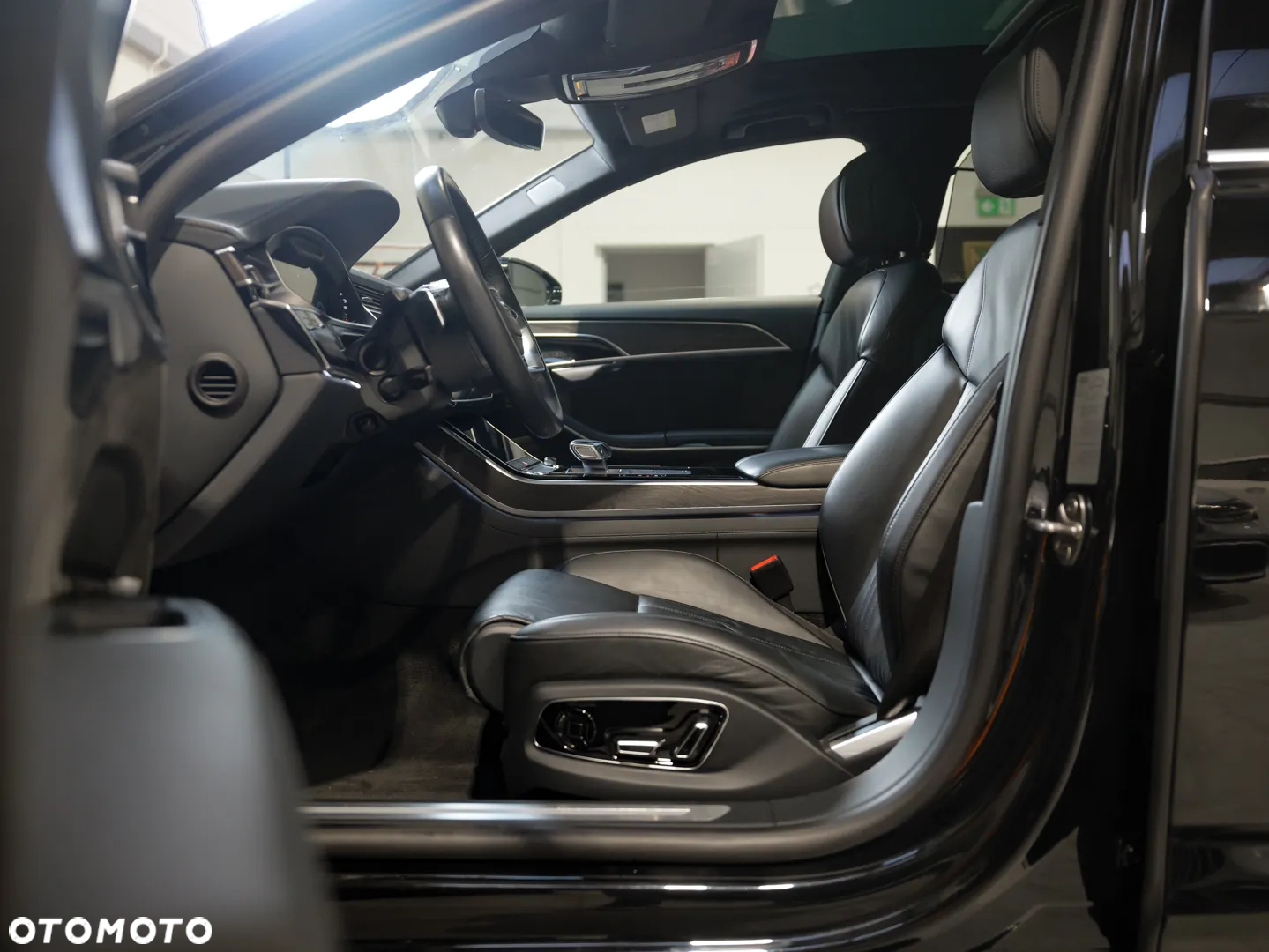 Audi A8 - 20