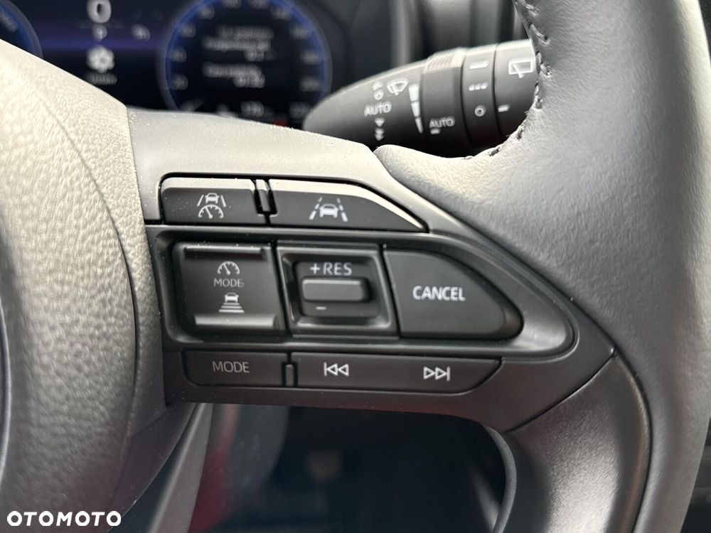 Toyota Yaris Hybrid 1.5 Executive - 17