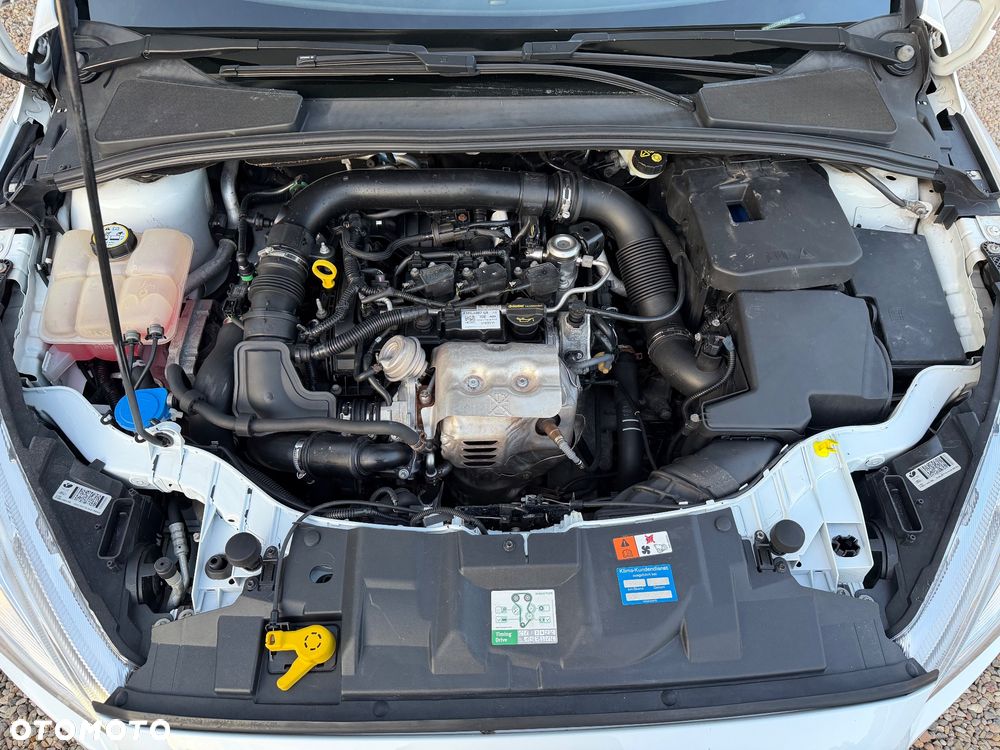 Ford Focus 1.0 EcoBoost STart-Stopp-System TITANIUM - 39