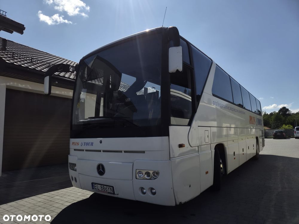 Mercedes-Benz O Tourismo
