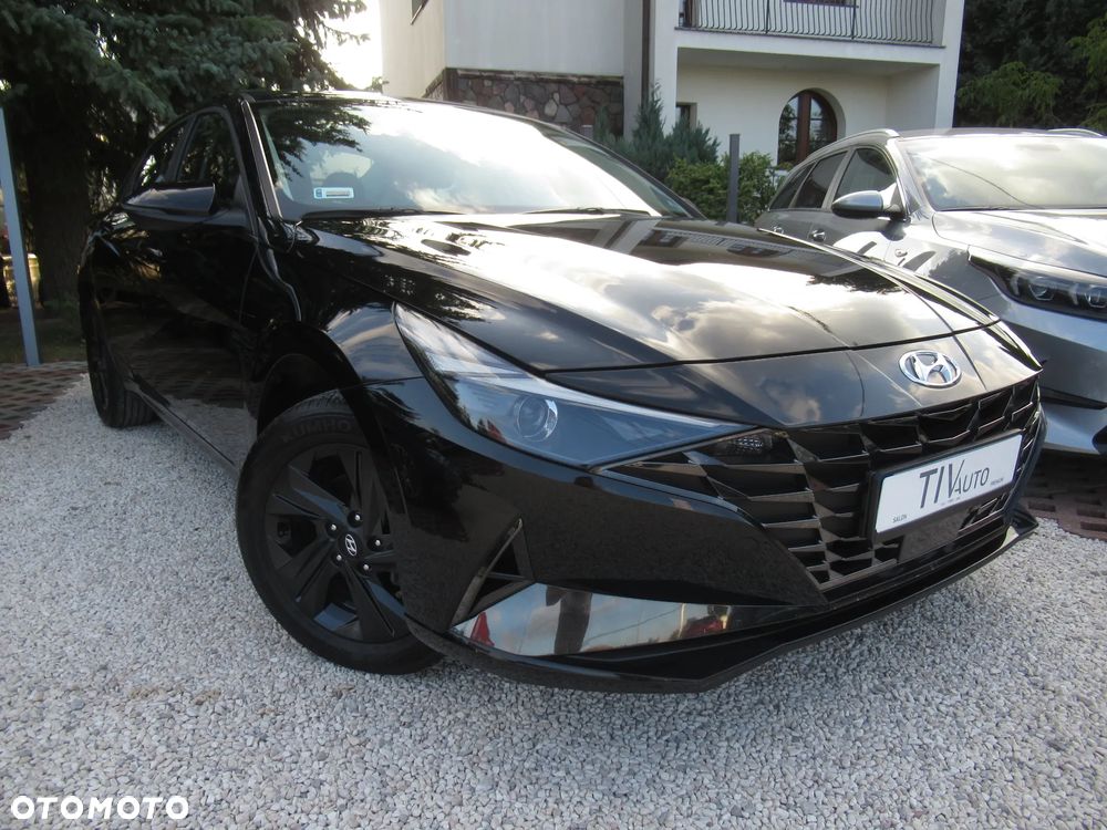 Hyundai Elantra 1.6 Smart CVT - 1