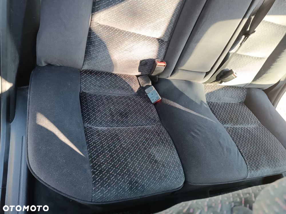 Opel Vectra - 12