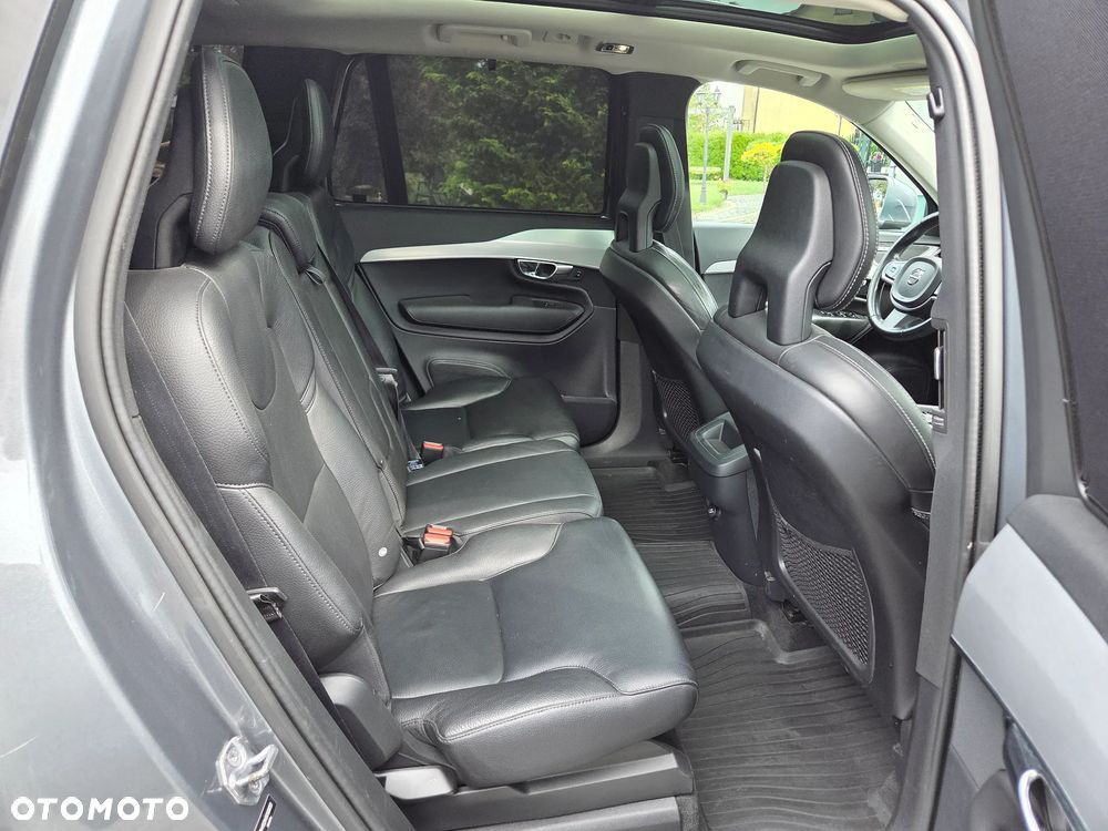 Volvo XC 90 T5 AWD Momentum - 6