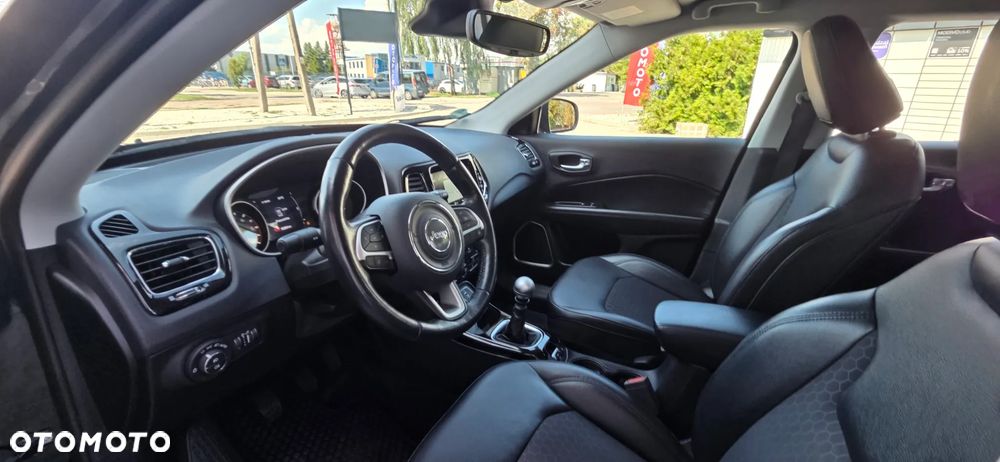 Jeep Compass 2.0 MultiJet Active Drive Longitude - 29