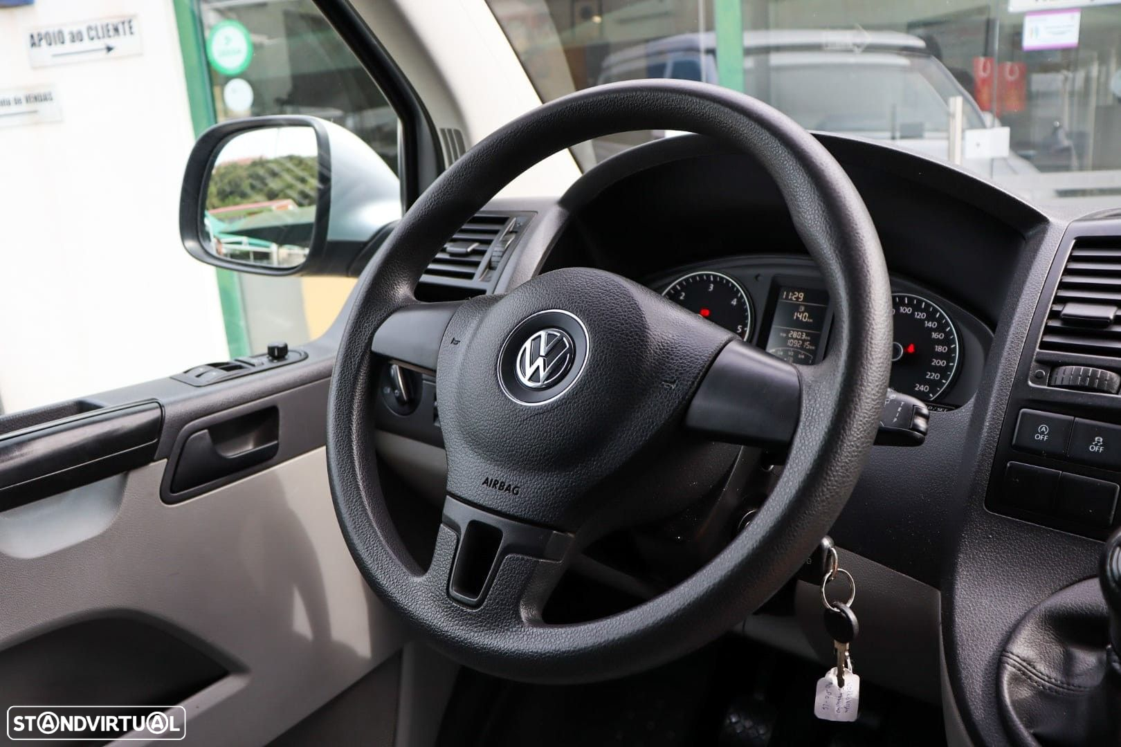 VW California Beach 2.0 TDI Beach Camper - 10