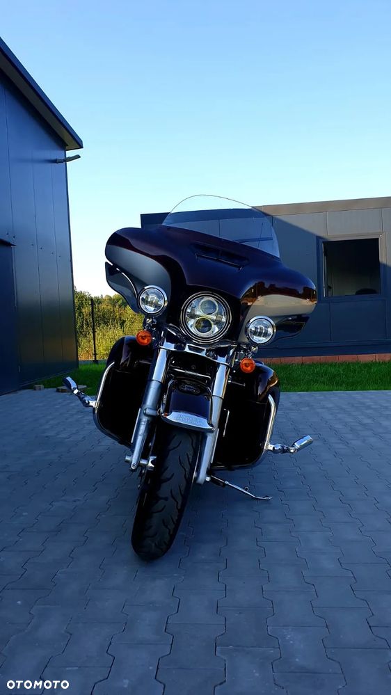 Harley-Davidson Touring Electra Glide - 4