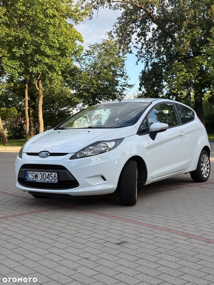 Ford Fiesta 1.25 Ambiente - 1