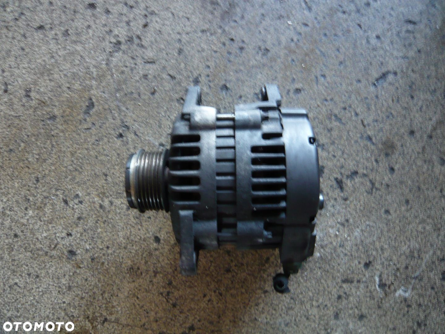 Alternator 8400219 Opel Astra H Zafira B Corsa D - 1