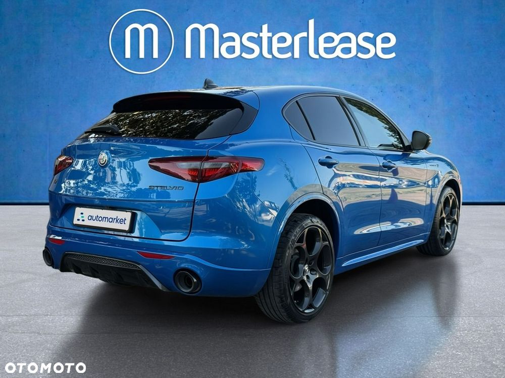 Alfa Romeo Stelvio - 5