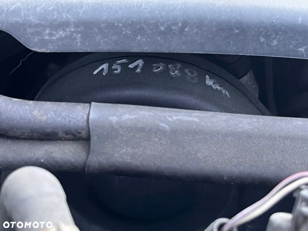 Skoda Octavia 1.6 Tour - 9