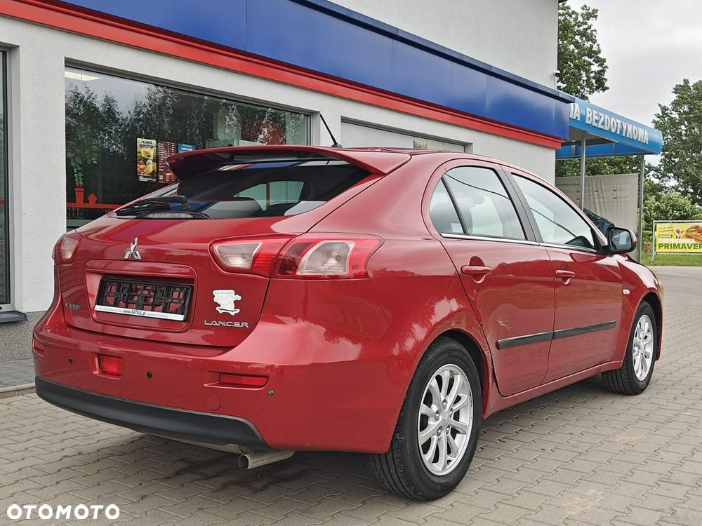Mitsubishi Lancer - 7