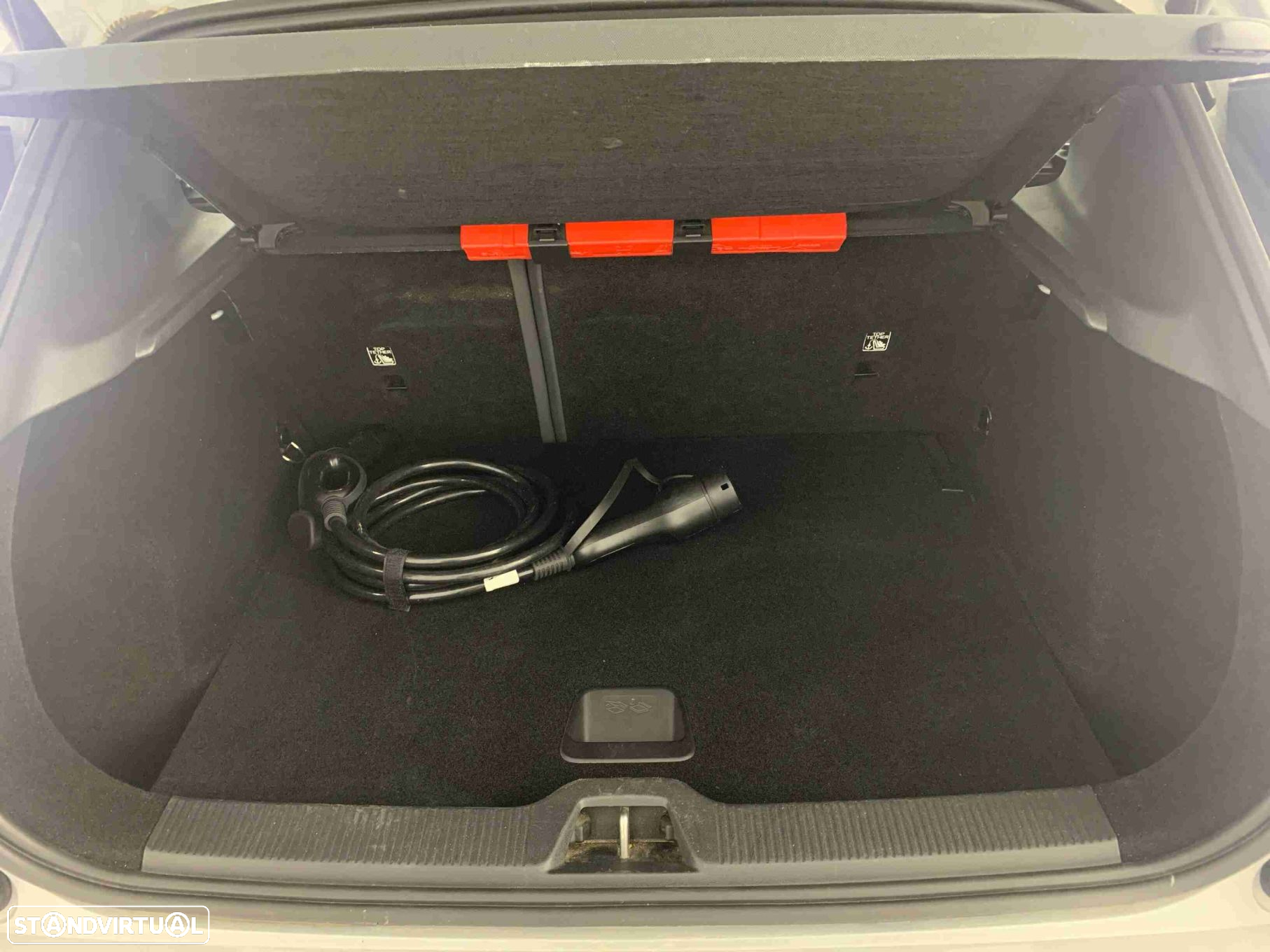 Volvo EX30 69 kWh Single Motor Extended Range Plus - 12