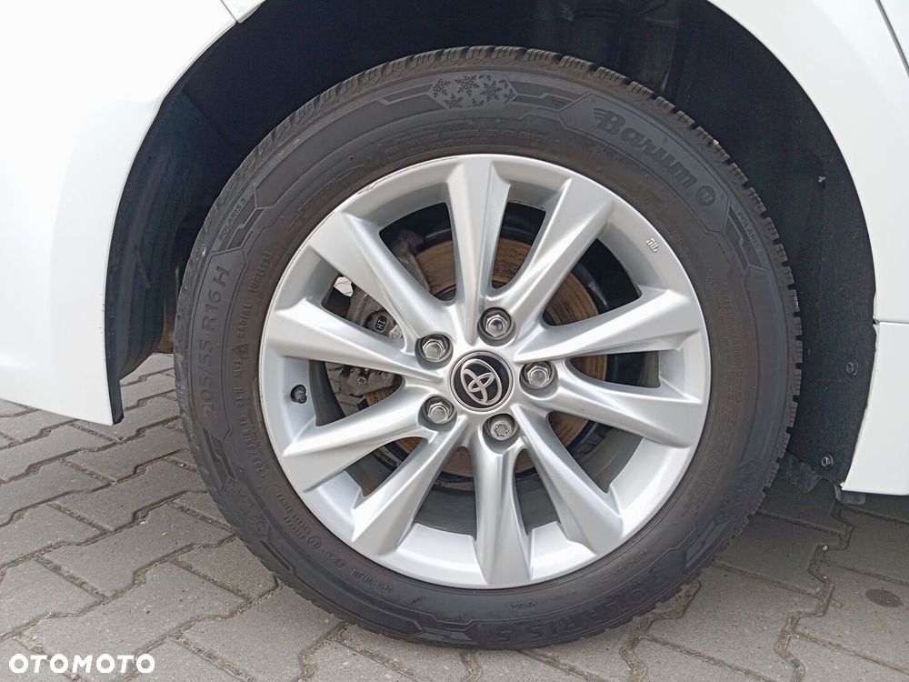 Toyota Corolla 1.8 Hybrid Comfort - 20