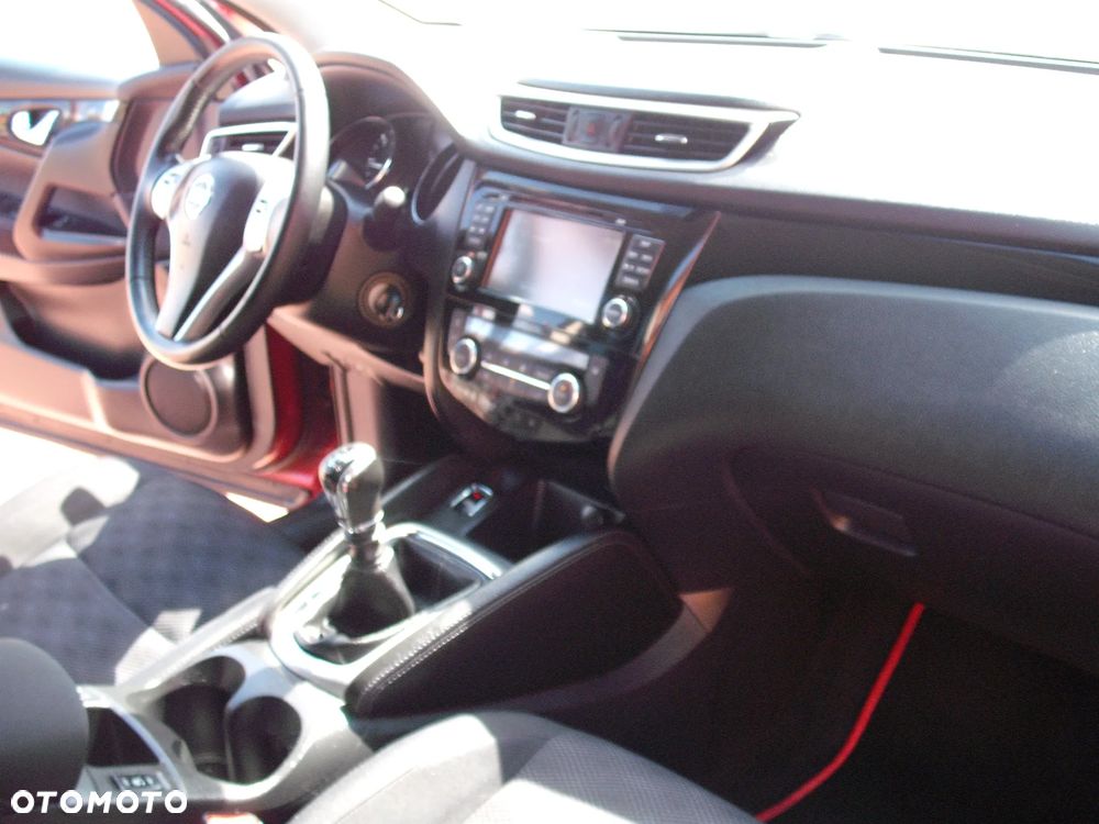 Nissan Qashqai - 17