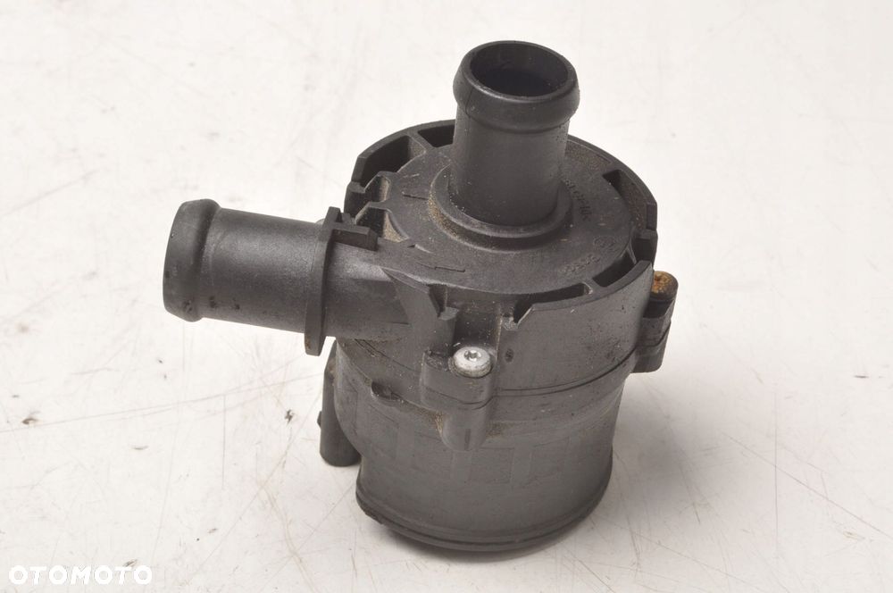 SKODA OCTAVIA III 1.4 TSI POMPA WODY 5C0965567A - 1