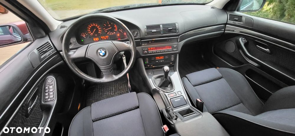 BMW Seria 5 - 1