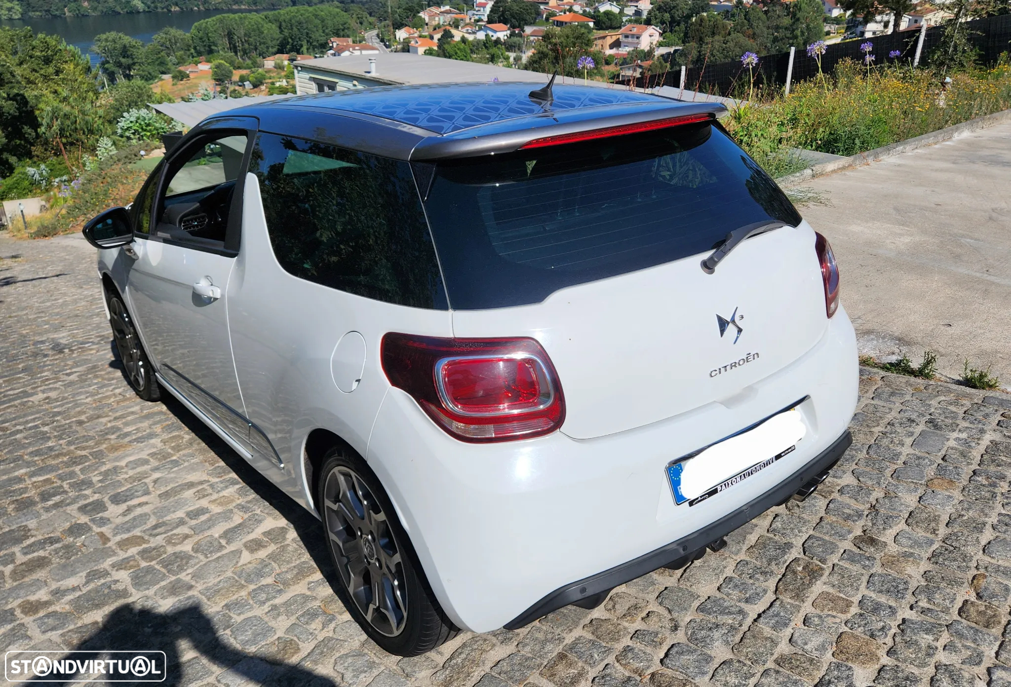 Citroën DS3 1.6 e-HDi Airdream Sport Chic - 4