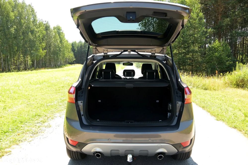 Ford Kuga 2.0 TDCi 4x4 Titanium - 22