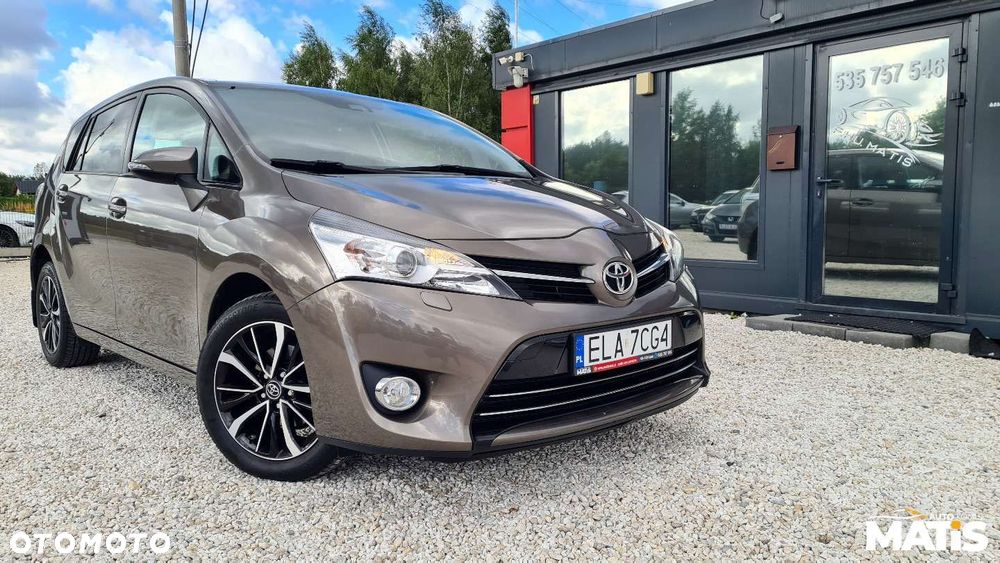 Toyota Verso - 11
