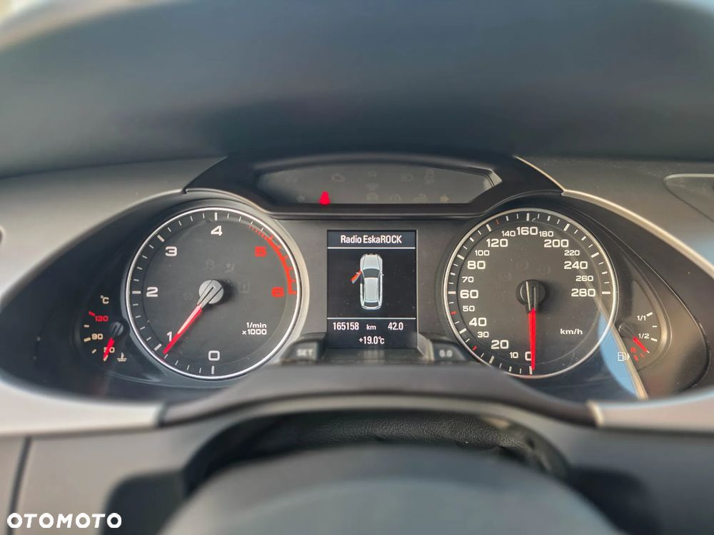 Audi A4 Avant 2.0 TDI DPF quattro Ambition - 24