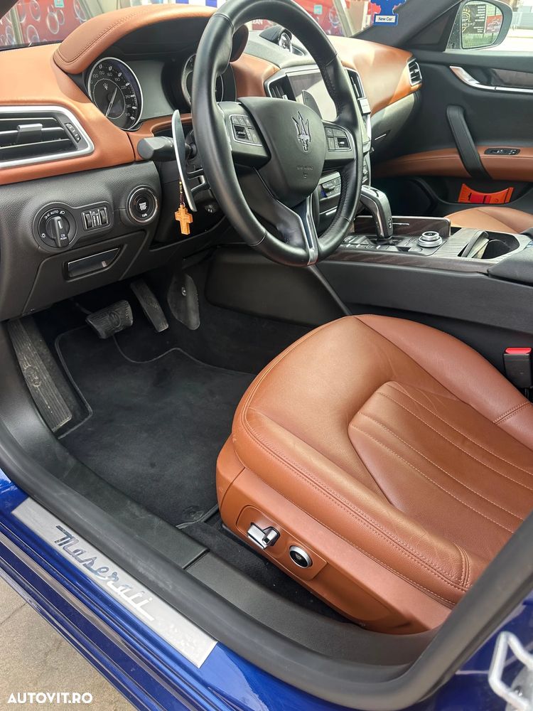 Maserati Ghibli - 7
