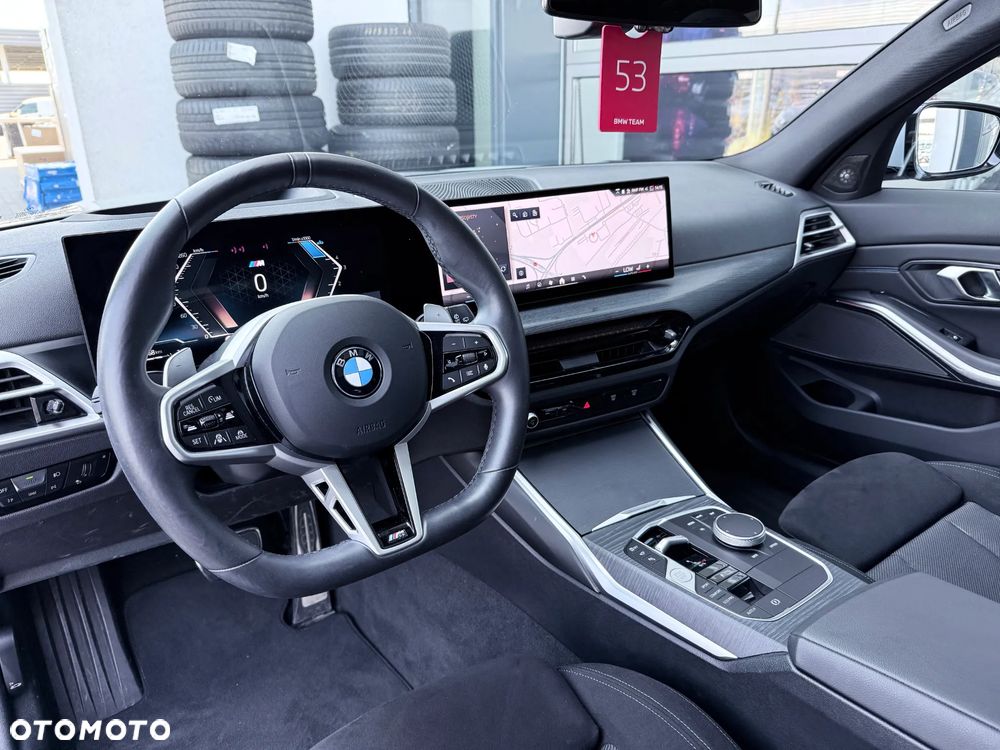 BMW Seria 3 320d xDrive M Sport - 29