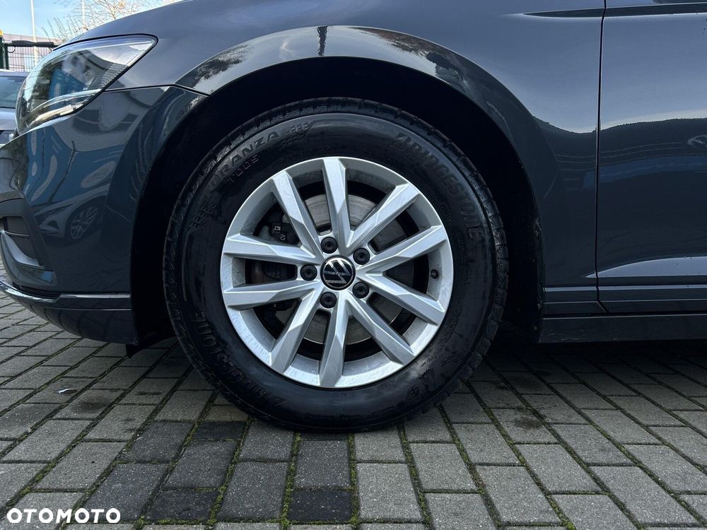 Volkswagen Passat 1.5 TSI EVO Business DSG - 27