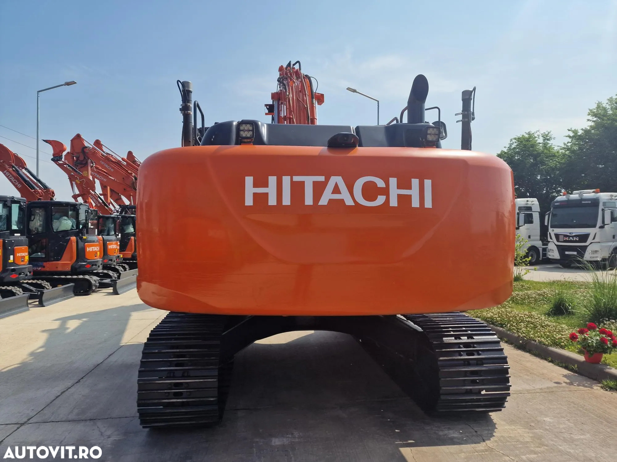 Hitachi ZX250LCN-6, 27,1t, 10.139h, cupa NOUA 1,55mc-76.900 EUR+Tva, gresare automata, Instalatia hdr de picon, inst hidr rotire atasament, lant 80%, camera spate si lateral, pregatire 3D, SUPER INTRETINUT-posibilitate leasing-PROMOTIE 76900 EUR+Tva - 12