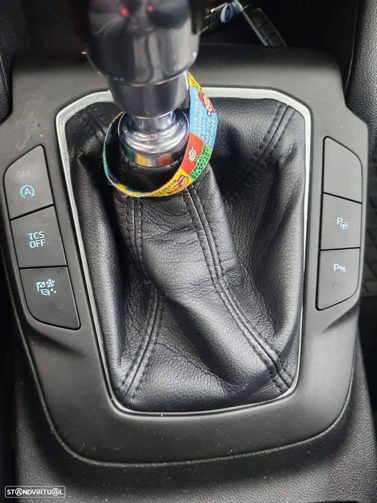 Ford Focus 1.0 EcoBoost Titanium - 13