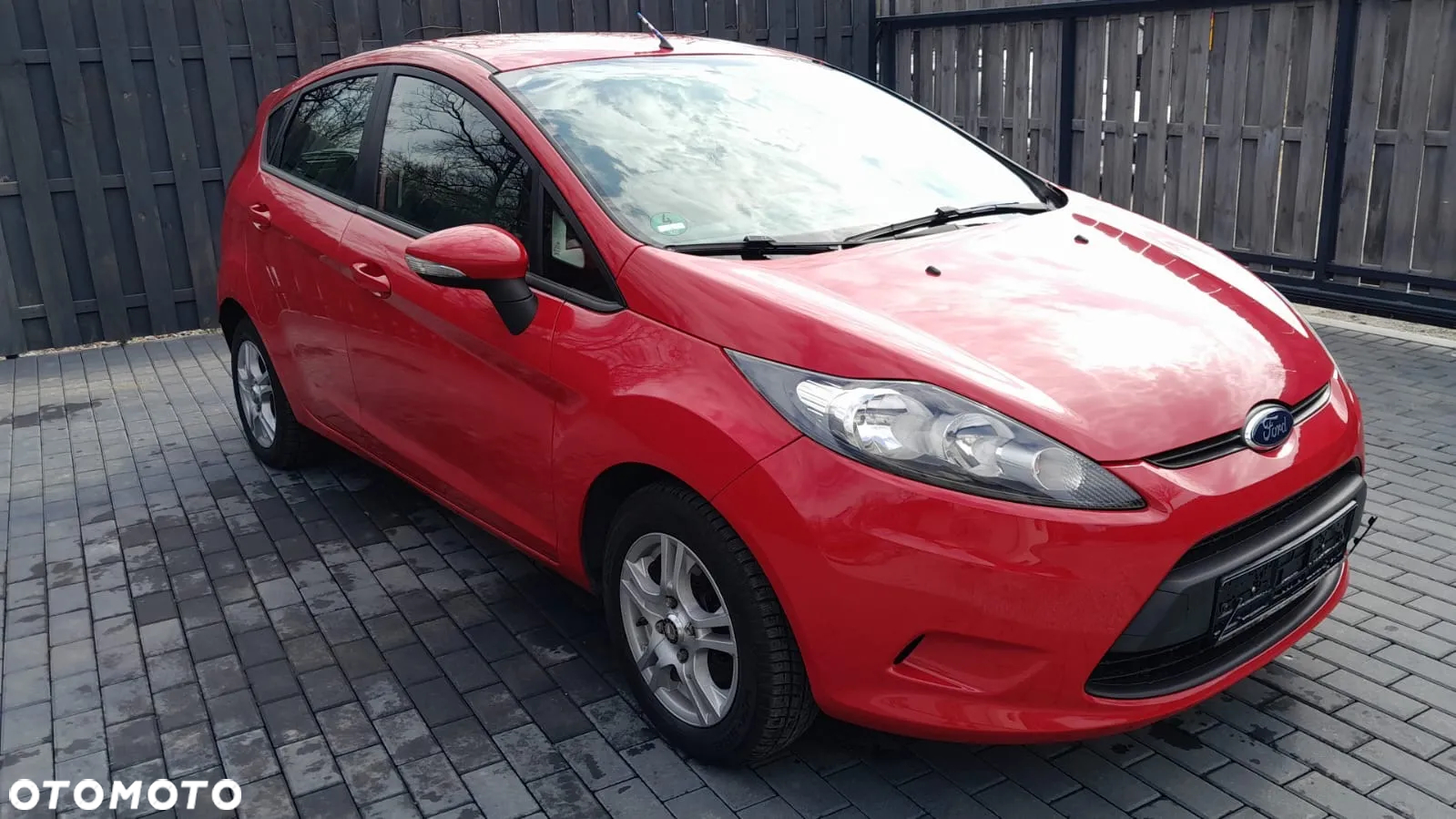 Ford Fiesta - 2
